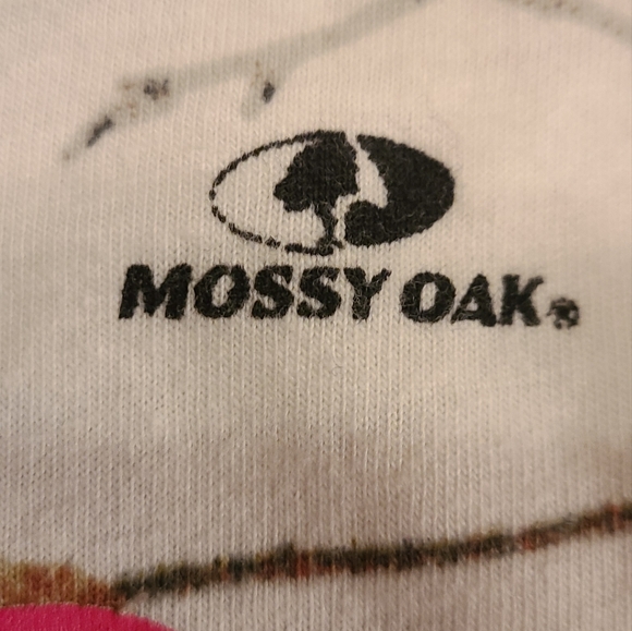 Ladies Mossy Oak Camo Tee. - Picture 5 of 5